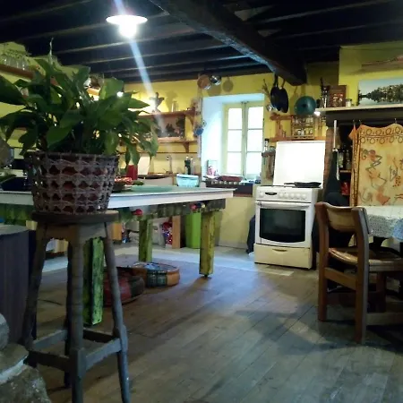 La Maison Du Bonheur Chez Yann Humblet Pansiyon