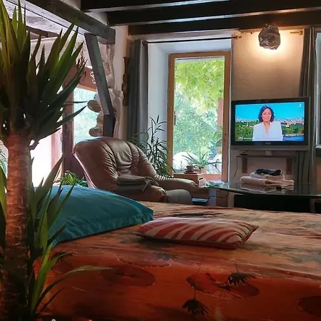 منزل للإقامة La Maison Du Bonheur Chez Yann Humblet Moulis